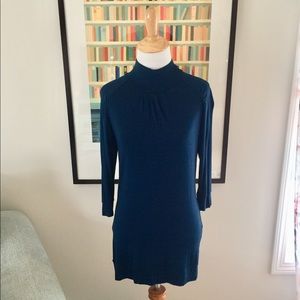 Lightweight Navy Tunic Style Top